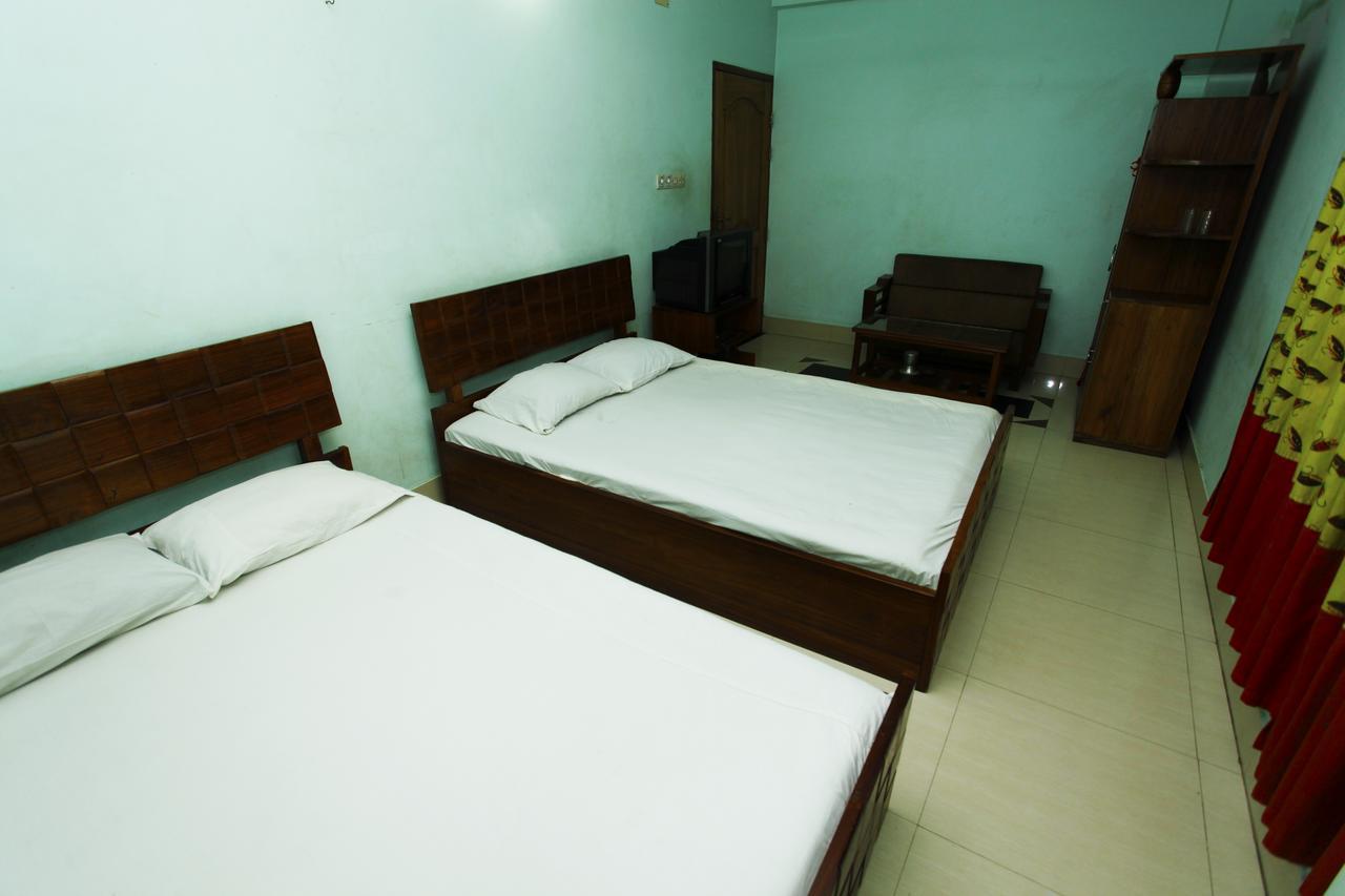 Hotel Star Park Dakhin Kattali Oda fotoğraf