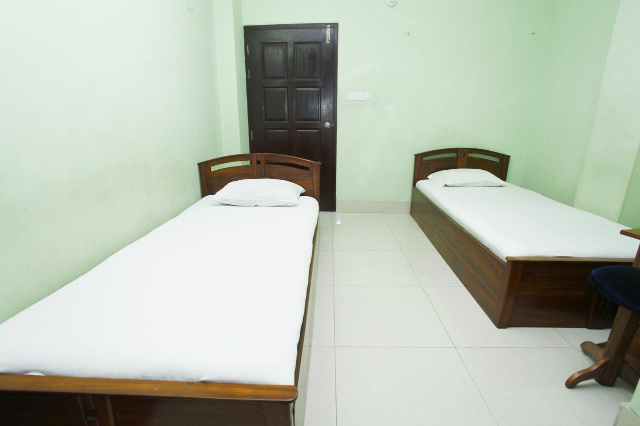 Hotel Star Park Dakhin Kattali Oda fotoğraf